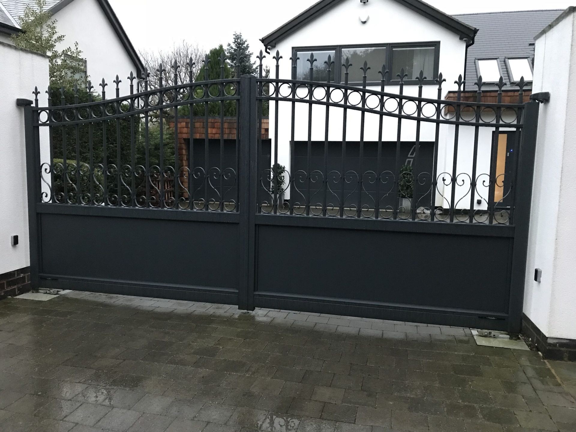 Expertise in Gate Installation: Your Security, Our Priority
